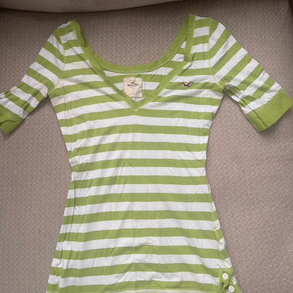 Hollister size small green and white stripped plunge v neck